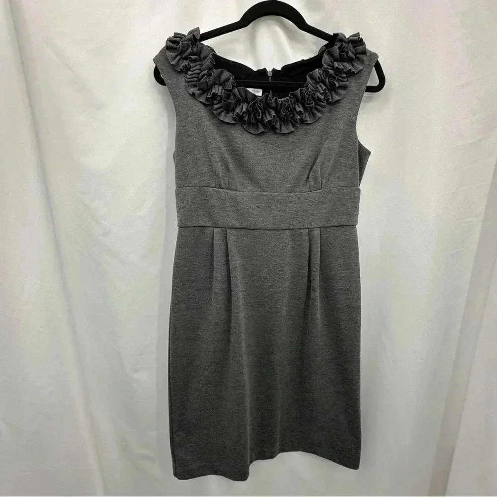 London Times Sheath Dress Womens 10P Gray Ruffle Neck Sleeveless Knit Petite